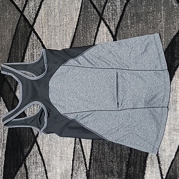 NORTHFACE Racerback Built-in Bra Tank-top PRICE FIRM - Picture 10 of 13